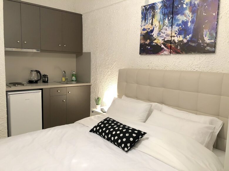 Katerina Apartments