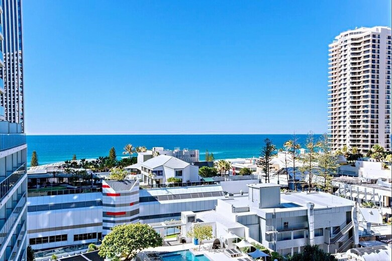 H Residence Apartments- Holiday Paradise