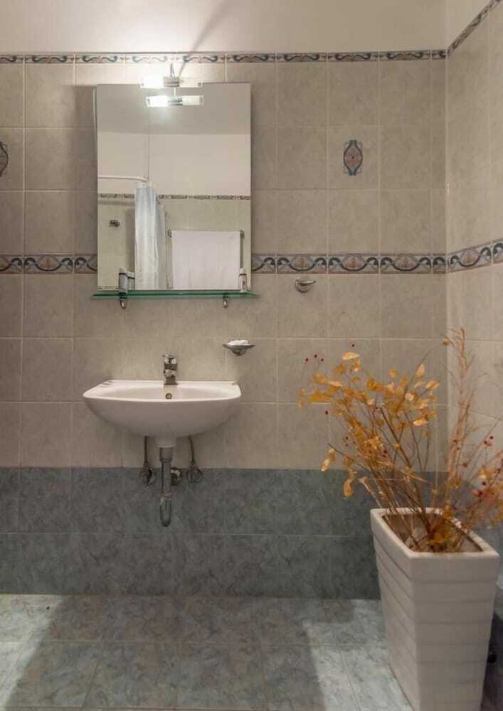 Hotel Olive Studios