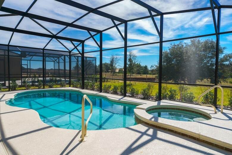 Solterra - 5380 Oakbourne By�fairytale�vr