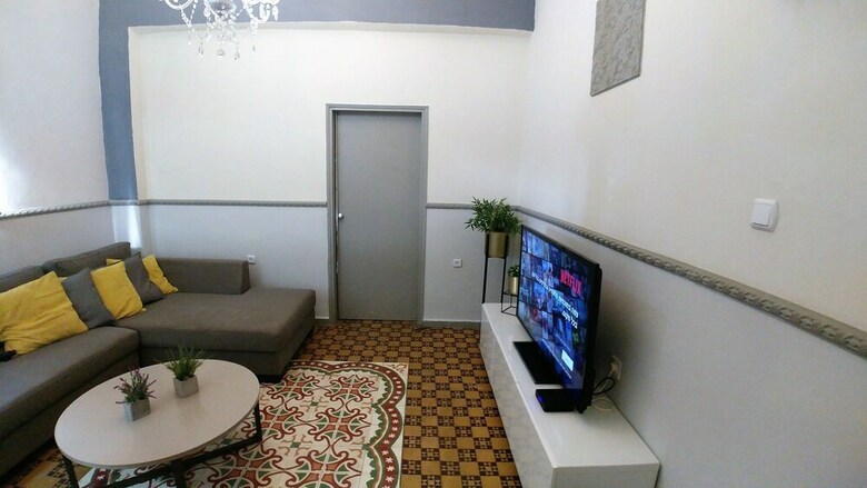 Neve Tzedek Apartments
