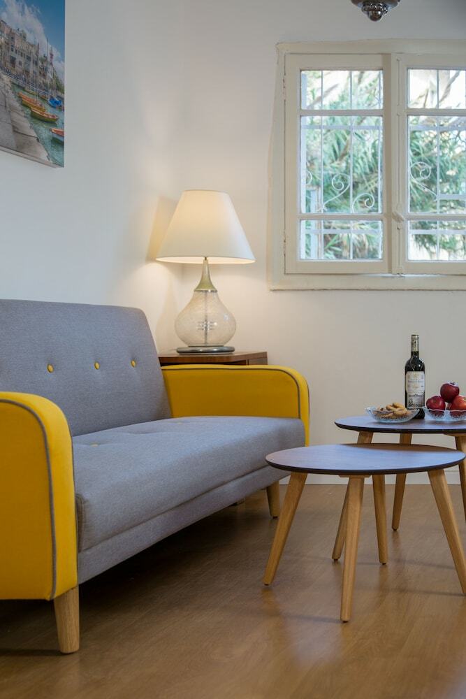 Neve Tzedek Apartments