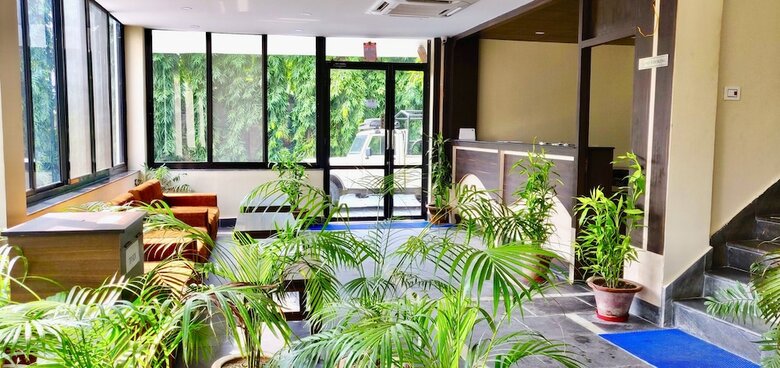 Hotel Rhino Land Jungle Lodge