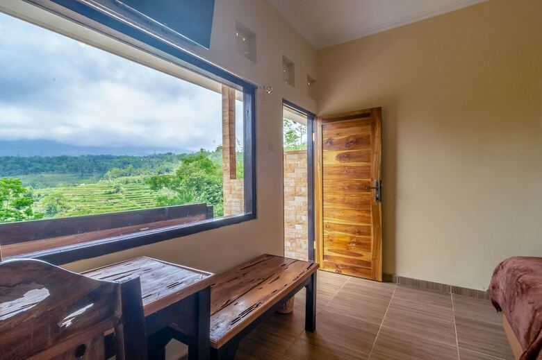 Hotel Pondok Nyoman Bedugul