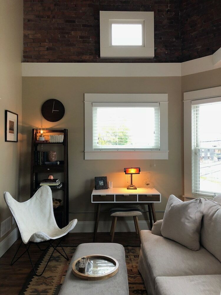 Bed & Breakfast Kara's Kottages @ Cedar St