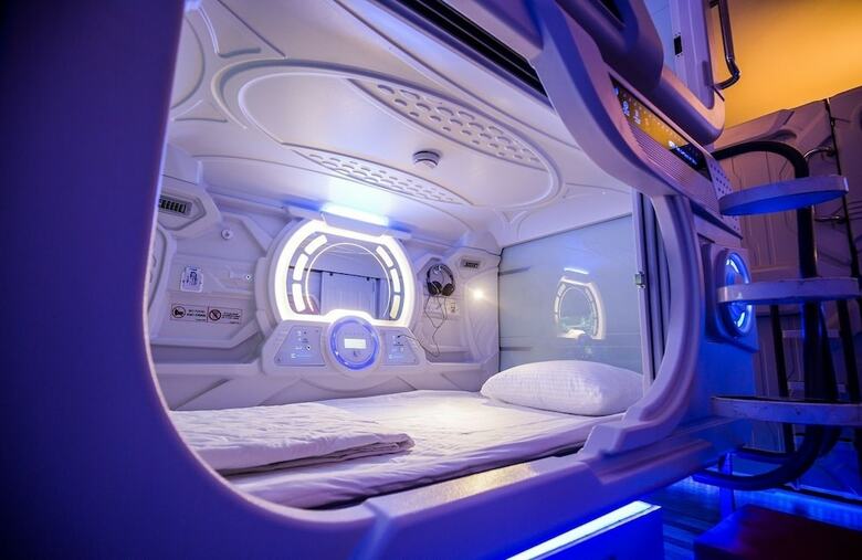 The Capsule Hotel - Hostel