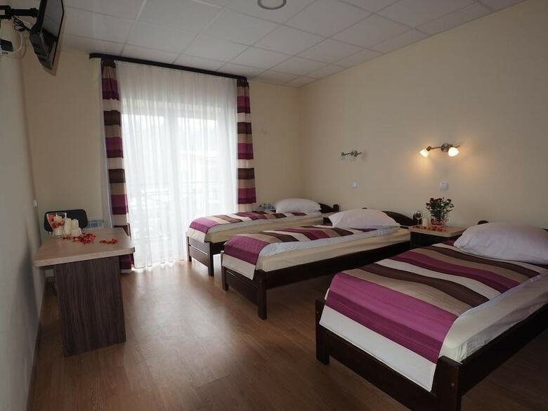 Hotel Dw Poronianka