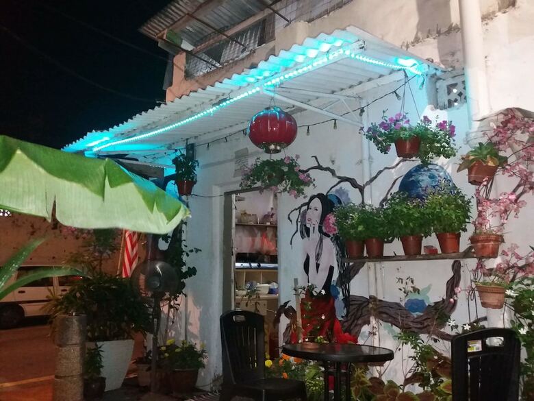 Hostal La Vie En Rose Melaka - Hostel