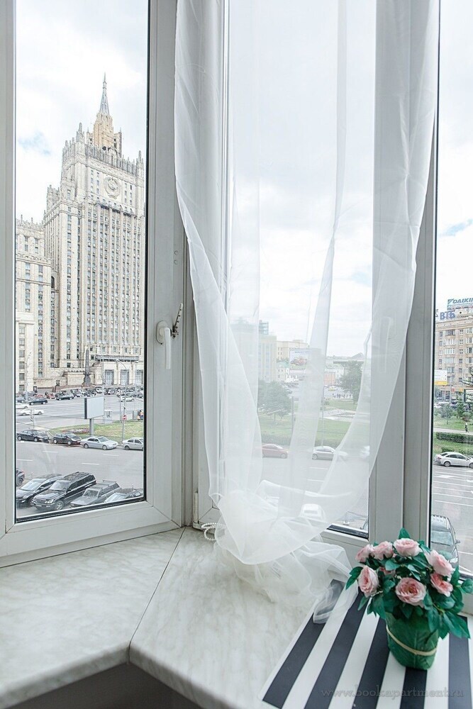 Premium Apartments Smolenskaya 6