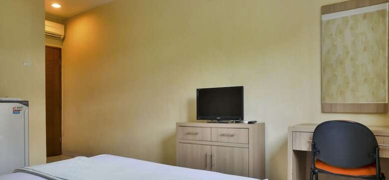 Hotel Zen Rooms Mangga Besar 8