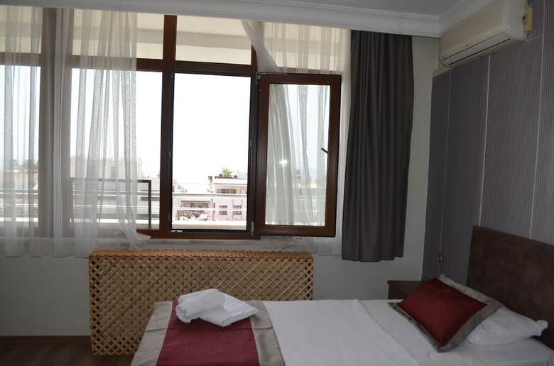 Grand See Day Hotel