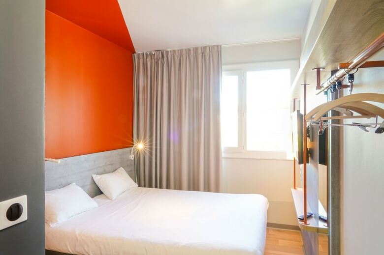 Hotel Ibis Budget Aubenas