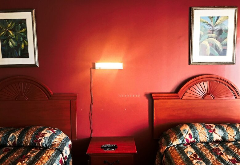 Motel Stay Inn And Suites