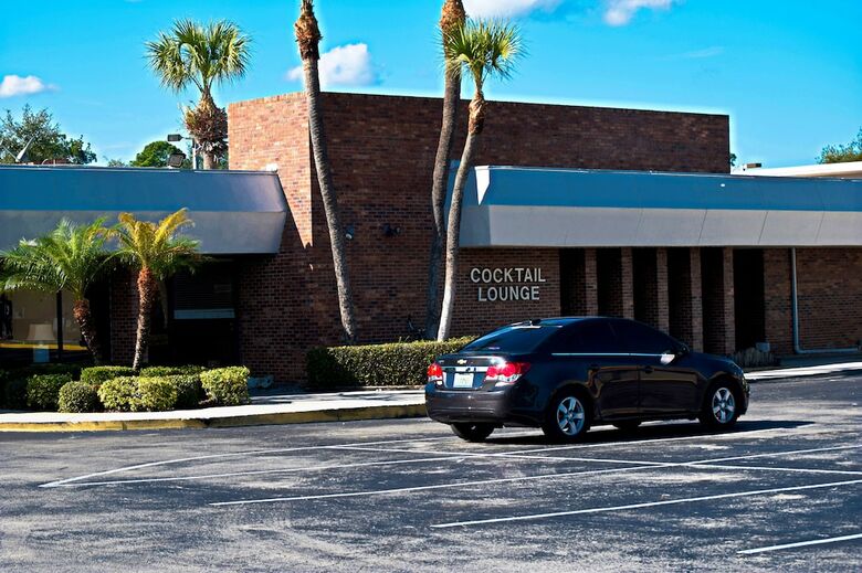 Motel Stay Inn And Suites