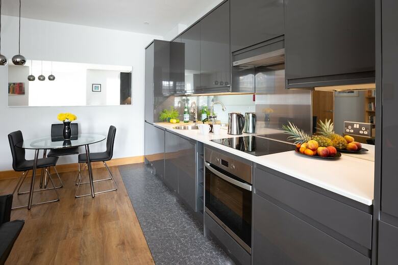 Apartamentos Homefromholme Alban House
