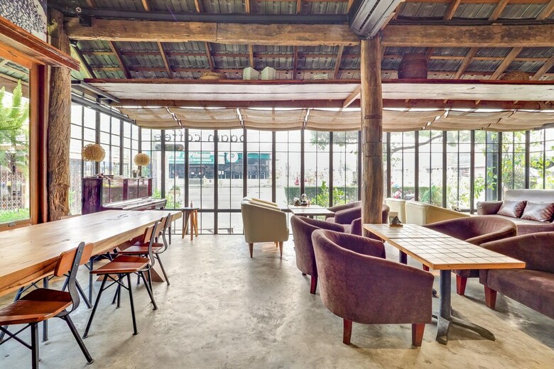 Hotel Oyo 787 Ngeeb Bed & Breakfast