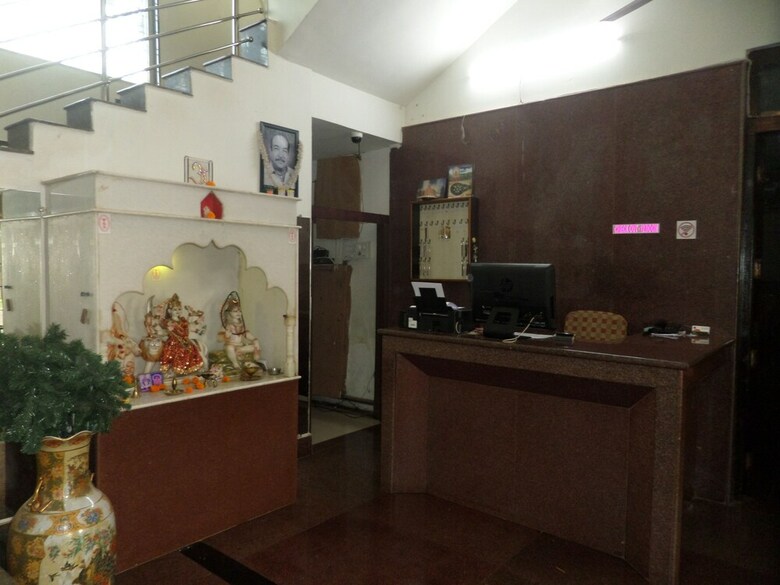 Hotel Kaka's  Sai Krupa