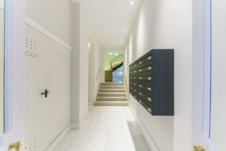Home Club Barquillo Apartments