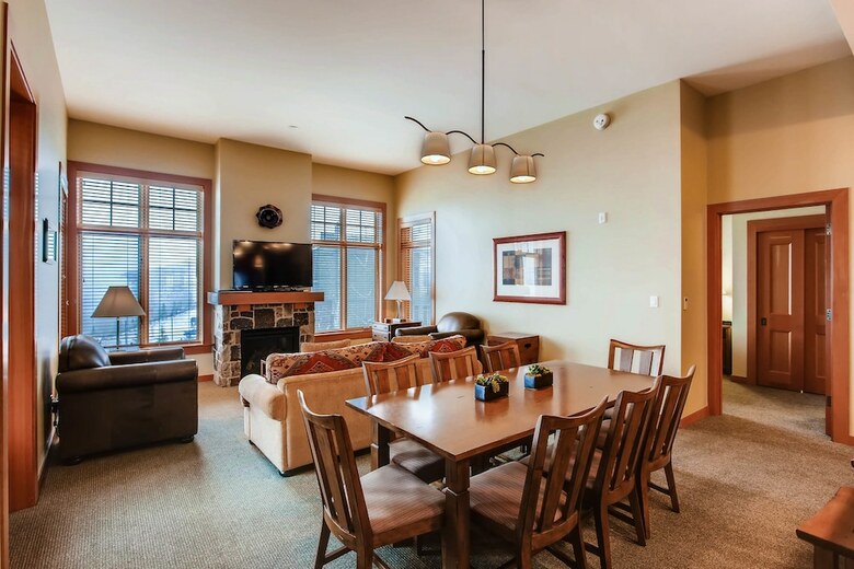 Capitol Peak Lodge By Snowmass Mountain Lodging