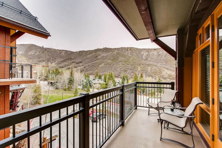 Capitol Peak Lodge By Snowmass Mountain Lodging