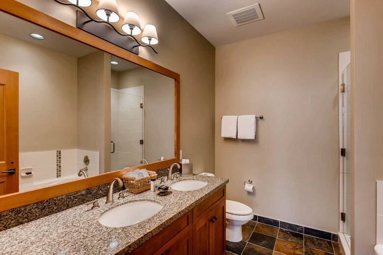 Capitol Peak Lodge By Snowmass Mountain Lodging