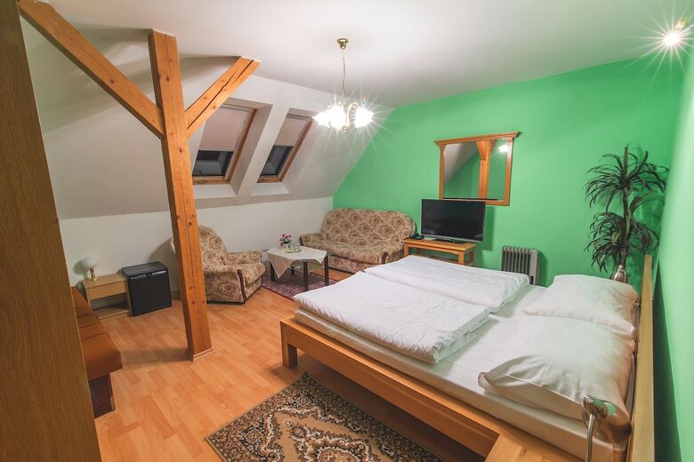Arkada Hotel
