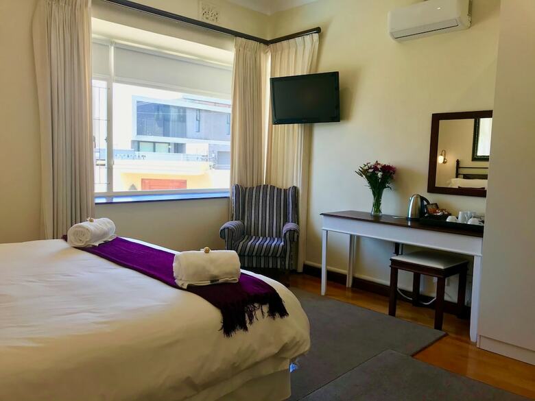 Hotel Sundown Manor Guest House