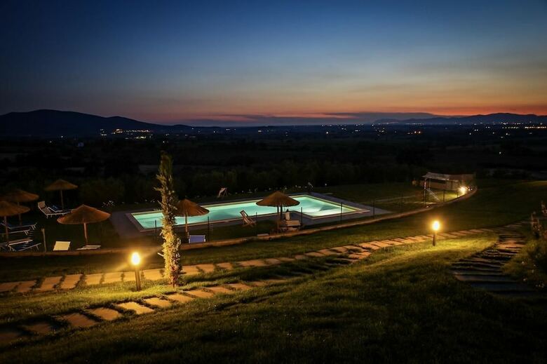 Agroturismo Podere N� 8 In Maremma