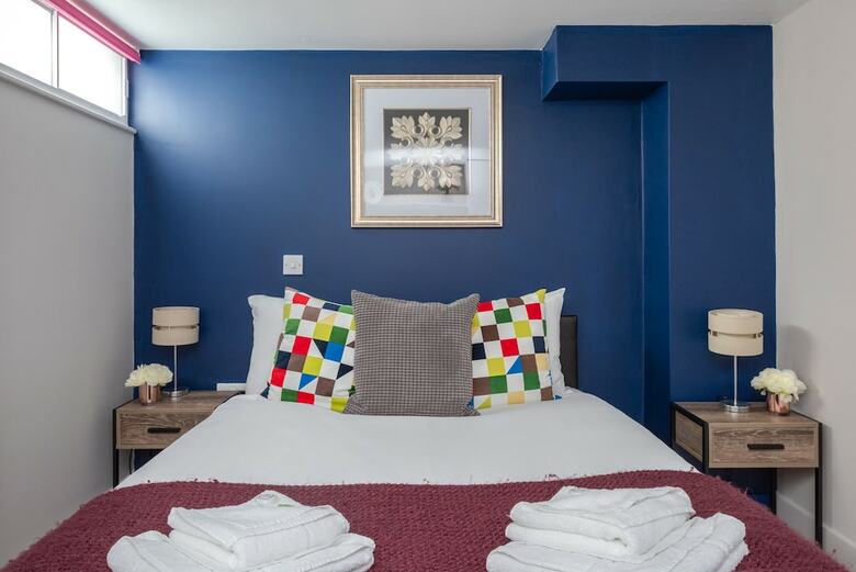 Ykp Apartments - Mornington Crescent