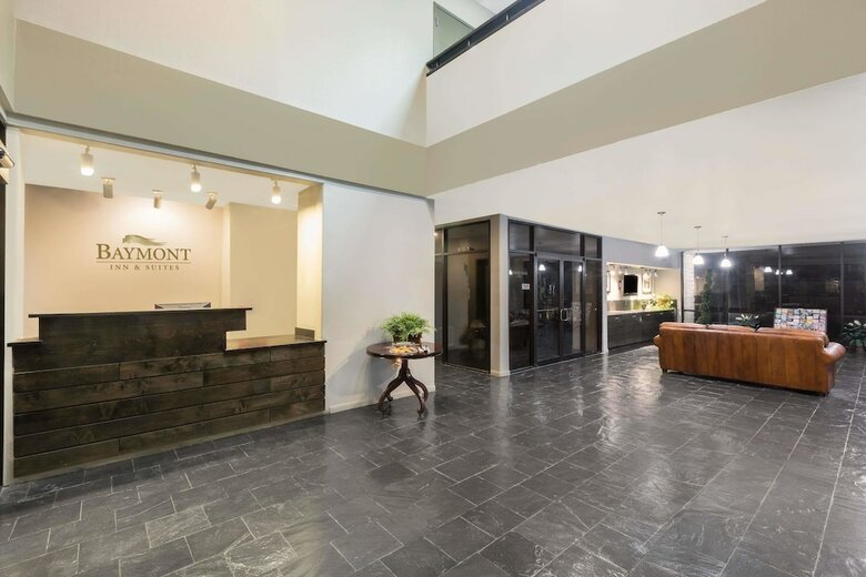 Hotel Baymont By Wyndham Columbus