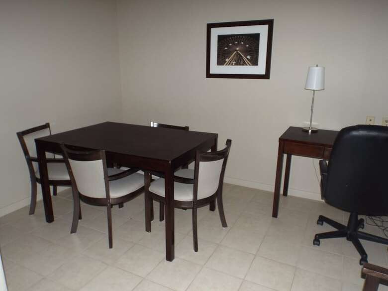 Hotel Baymont By Wyndham Columbus