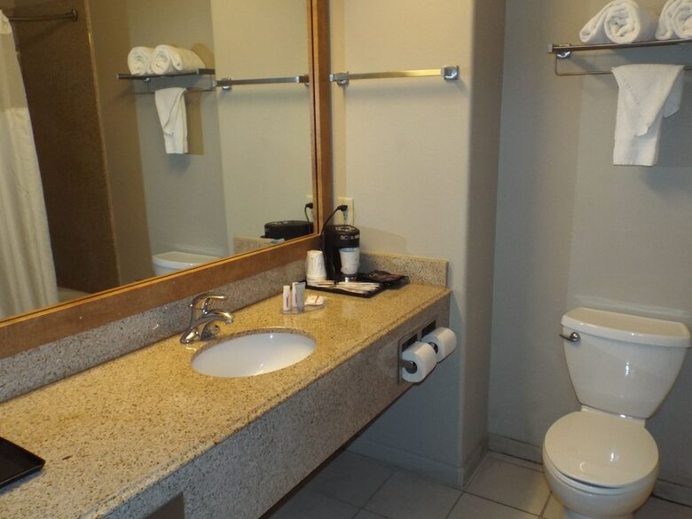 Hotel Baymont By Wyndham Columbus