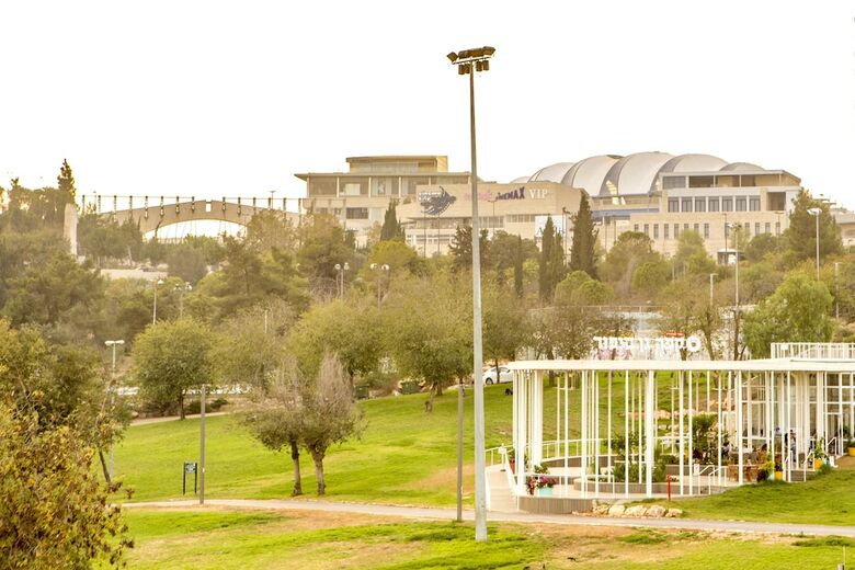 Ji Apartments (Jonathan Hotel Chain)