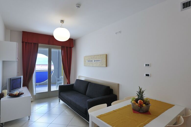 Ashanti Aparthotel