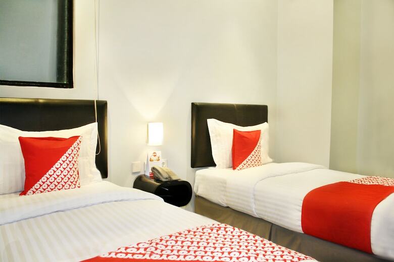 Hotel Oyo 136 Manggis Inn