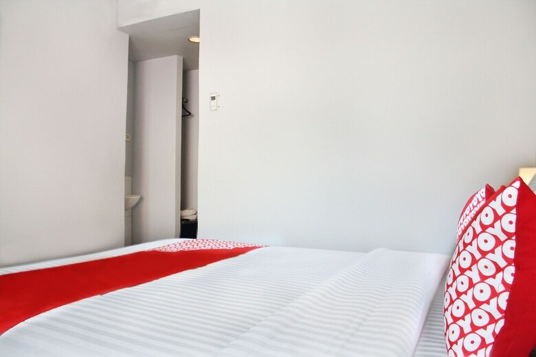 Hotel Oyo 136 Manggis Inn