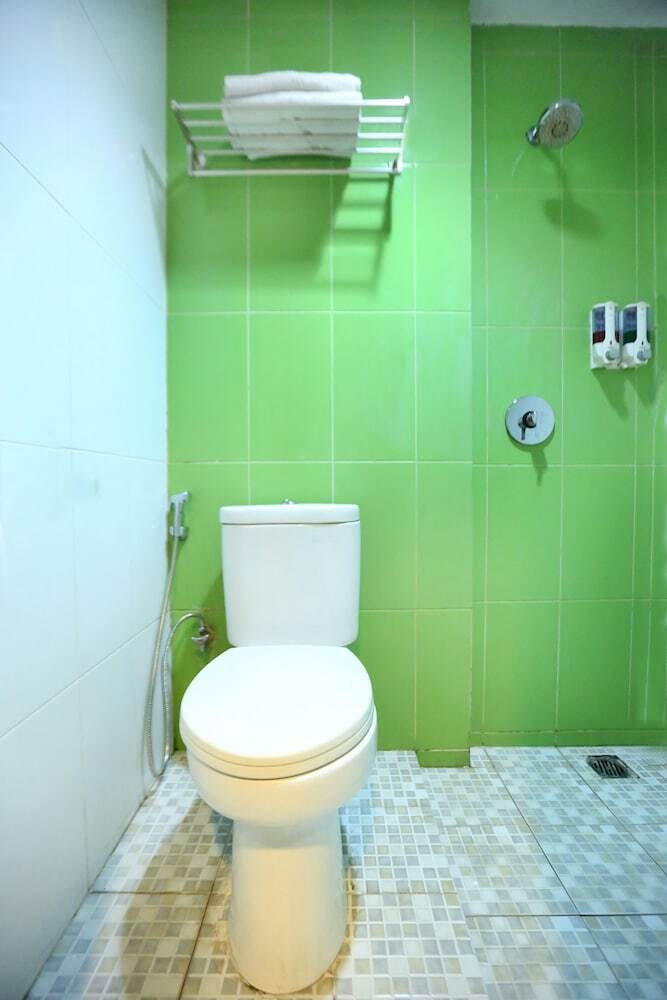 Hotel Oyo 136 Manggis Inn