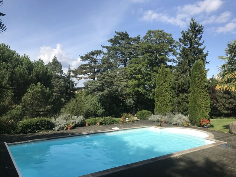 Chateau La Pierre Lev�e (Bed & Breakfast)