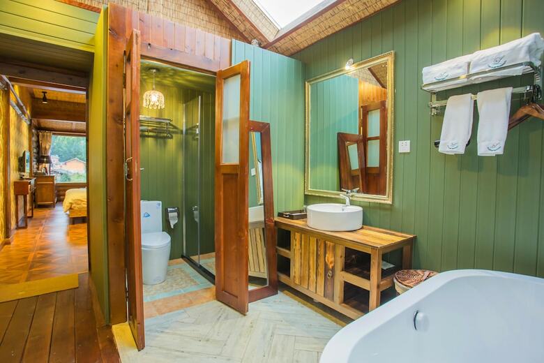 Hostal Lugu Lake Love Inn