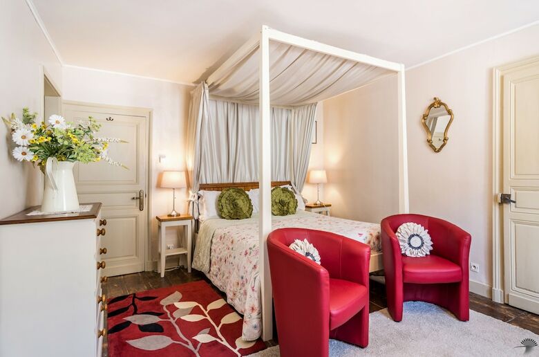 Hotel Maison D'angle - In The Historical District