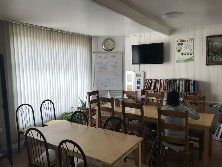 Hostal Harlow International Hostel