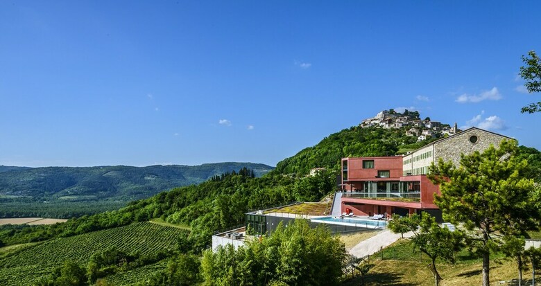 Wine & Heritage Hotel Roxanich