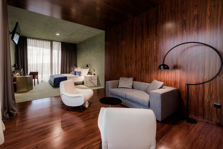 Wine & Heritage Hotel Roxanich
