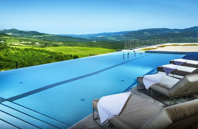 Wine & Heritage Hotel Roxanich