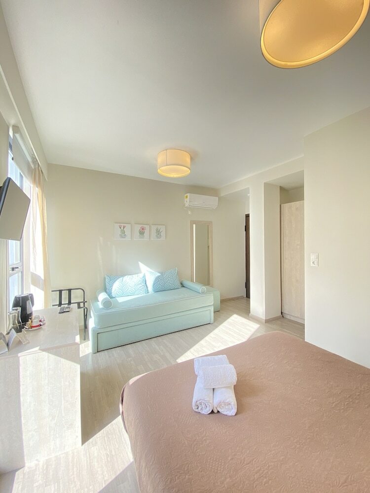 Hotel Tins Boutique Suites