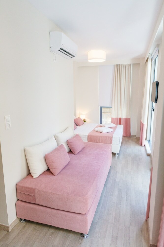 Hotel Tins Boutique Suites