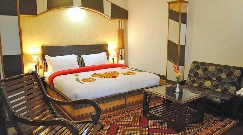 Hotel Moon Walk Residency