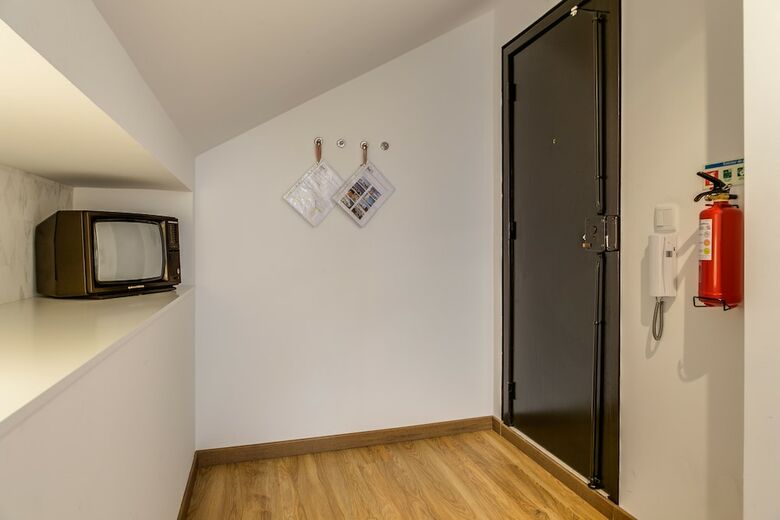 Hotel Home Out Rooms & Apartments