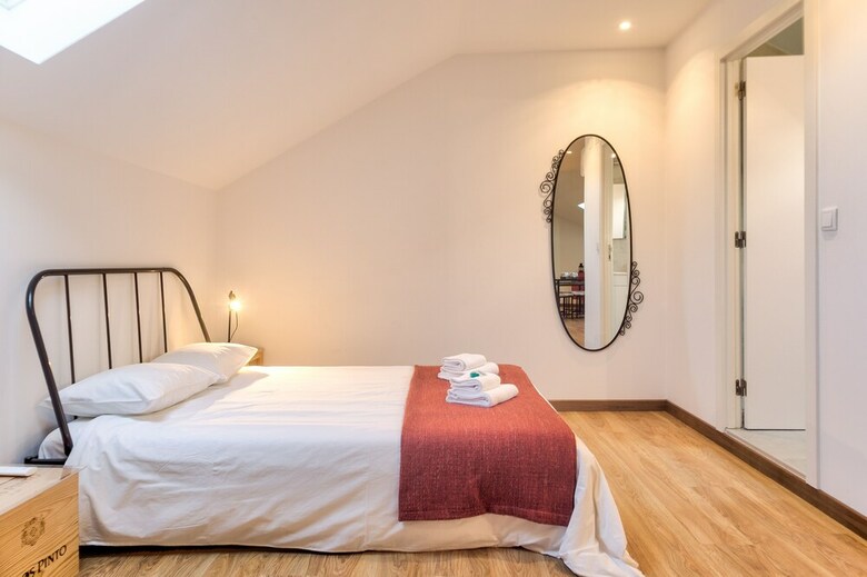 Hotel Home Out Rooms & Apartments