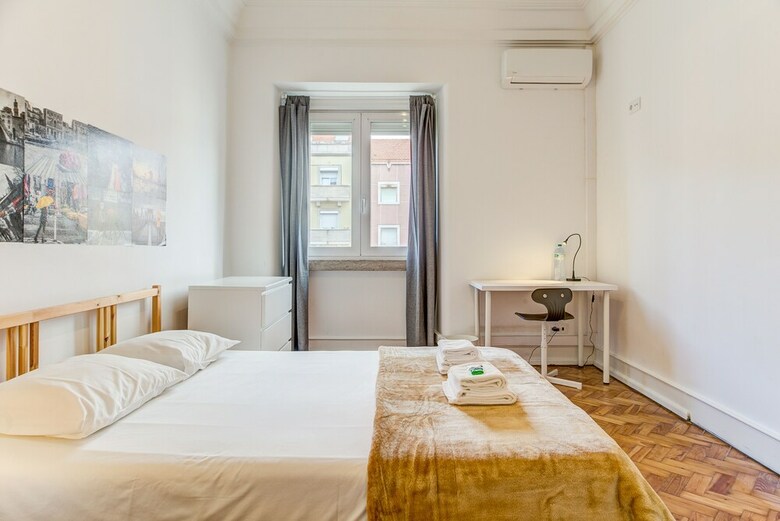 Hotel Home Out Rooms & Apartments